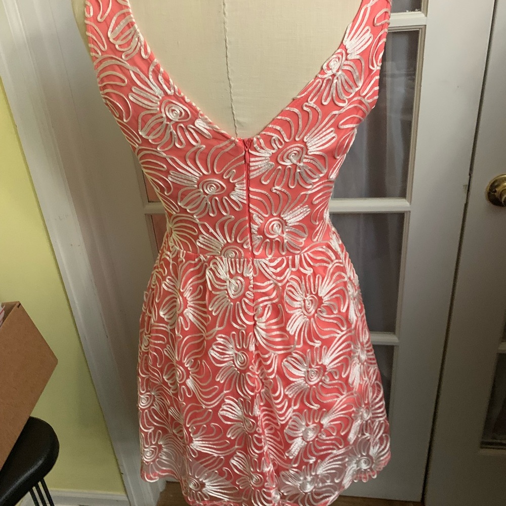 DRESS BY BUTTONS - Picture 7 of 14